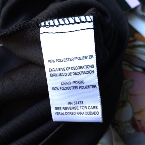 Gabby Skye  Winter Florals Cold Shoulder Dress - Picture 7 of 8